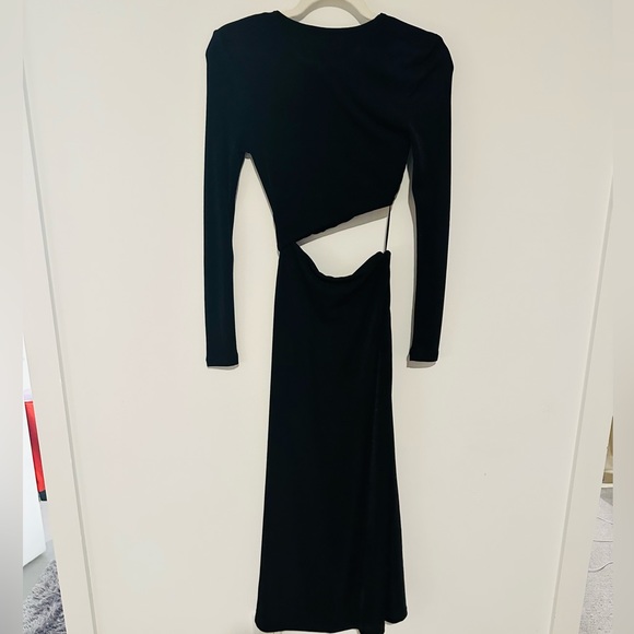 MISHA ARMA CUTOUT LONG-SLEEVE MIDI DRESS - Picture 3 of 6
